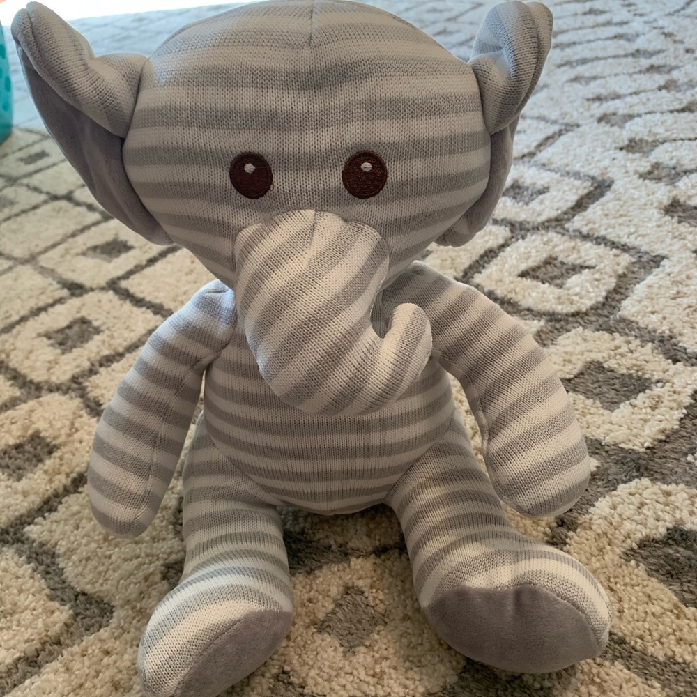 Goffa plush 13” elephant